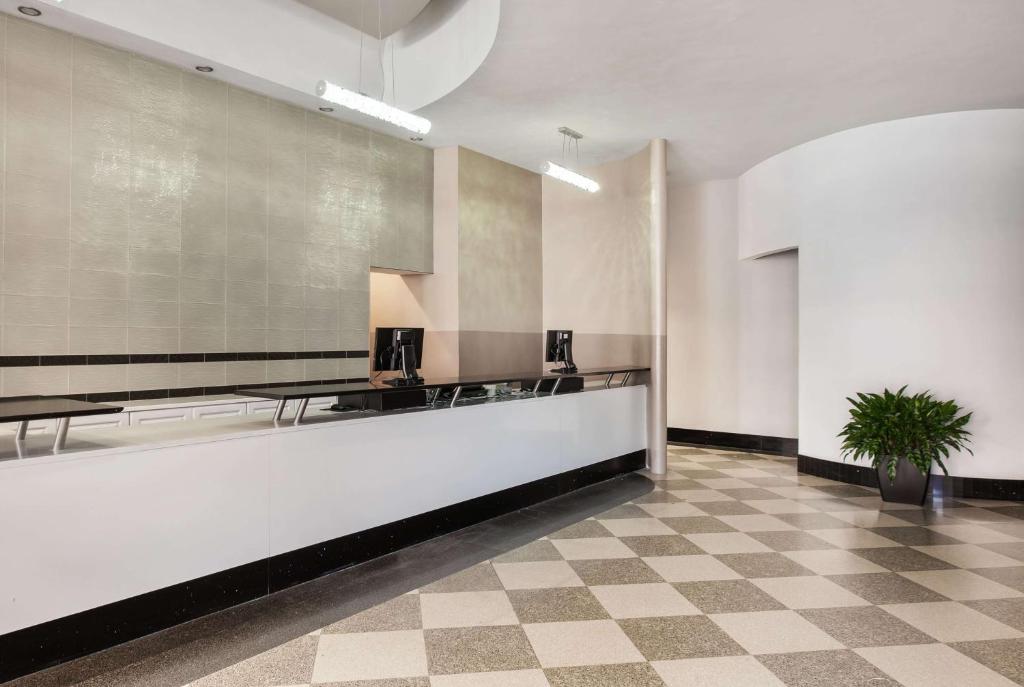 Travelodge by Wyndham Downtown Chicago image 6